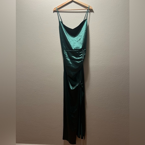 Dresses & Skirts - Midi Forest Green Satin Dress. Size Large. Split in front and ruching.